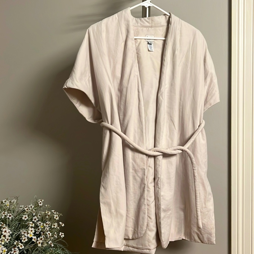 Women’s Fashion style cream jacket/ cover
